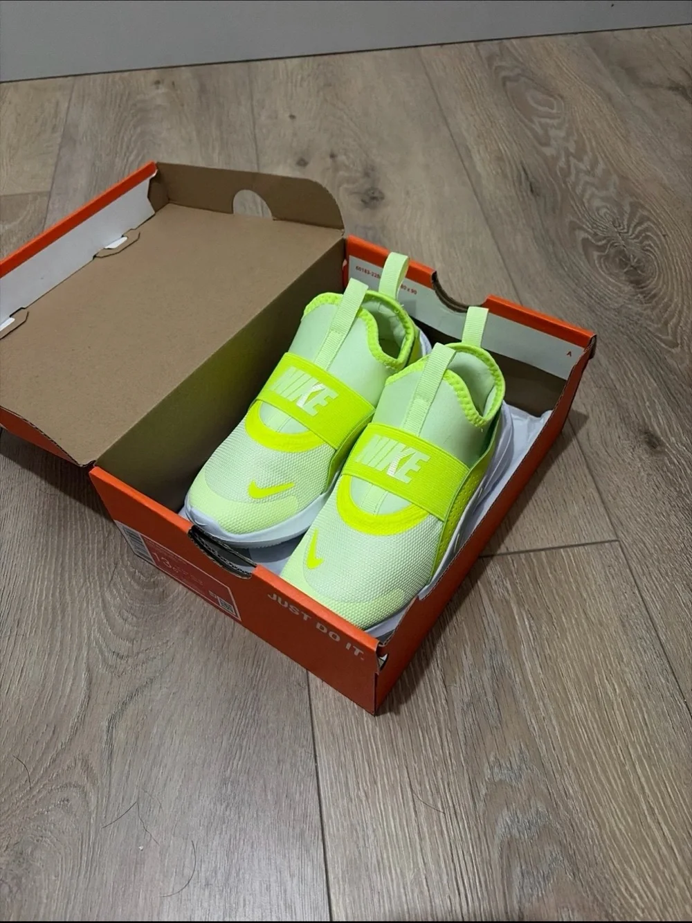 Nike Kids' Slip-On Flex Runner